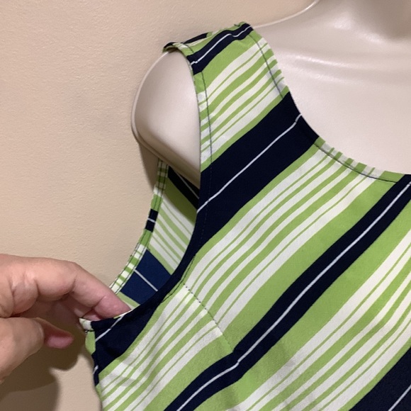 Studio I top - Picture 3 of 8